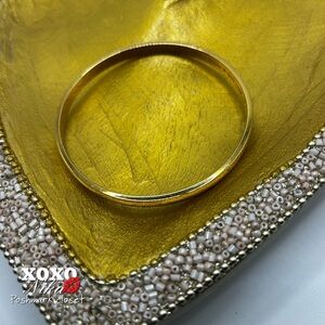 Kate Spade Gold-Tone Bangle – Size 8